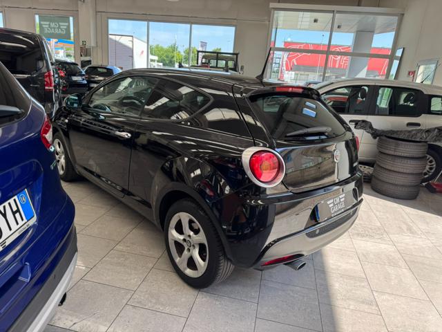 ALFA ROMEO MiTo usata, con Volante in pelle