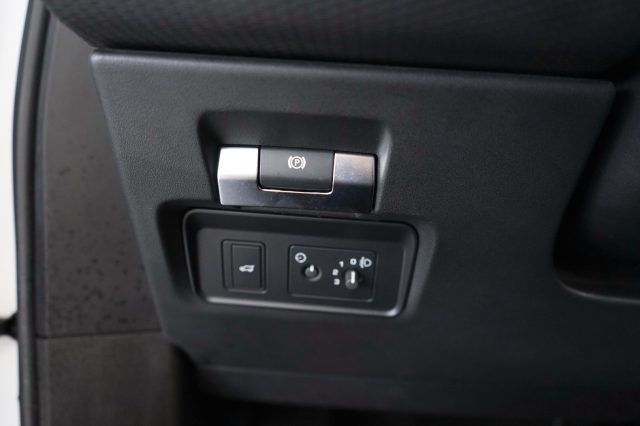 LAND ROVER Range Rover Evoque usata 51
