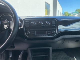 VOLKSWAGEN up! usata, con Lettore CD