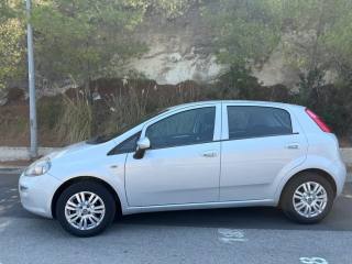 FIAT Punto usata, con Autoradio