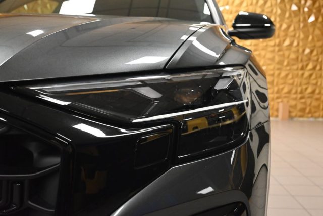 AUDI Q8 usata 17