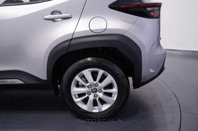 TOYOTA Yaris Cross usata, con Specchietti laterali elettrici