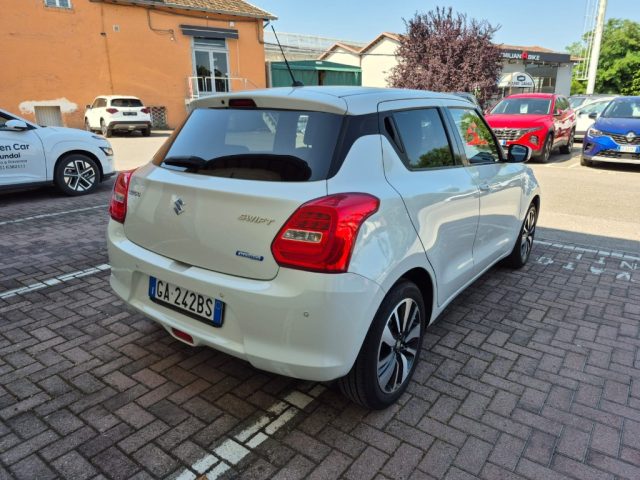 SUZUKI Swift usata, con Autoradio