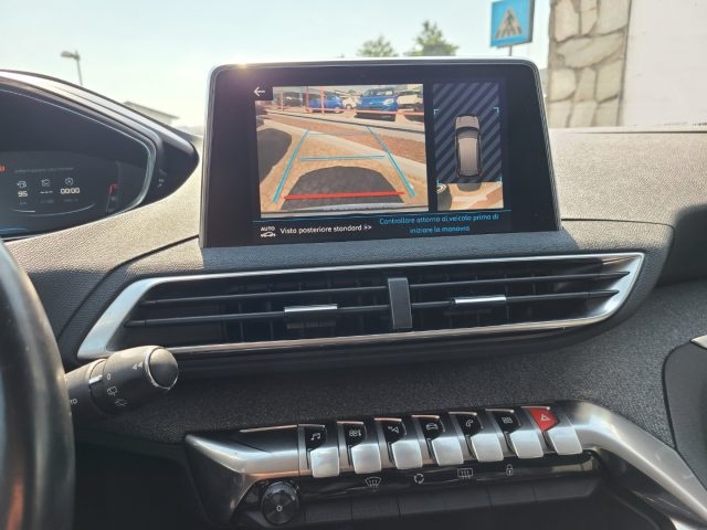 PEUGEOT 3008 usata, con Chiusura centralizzata