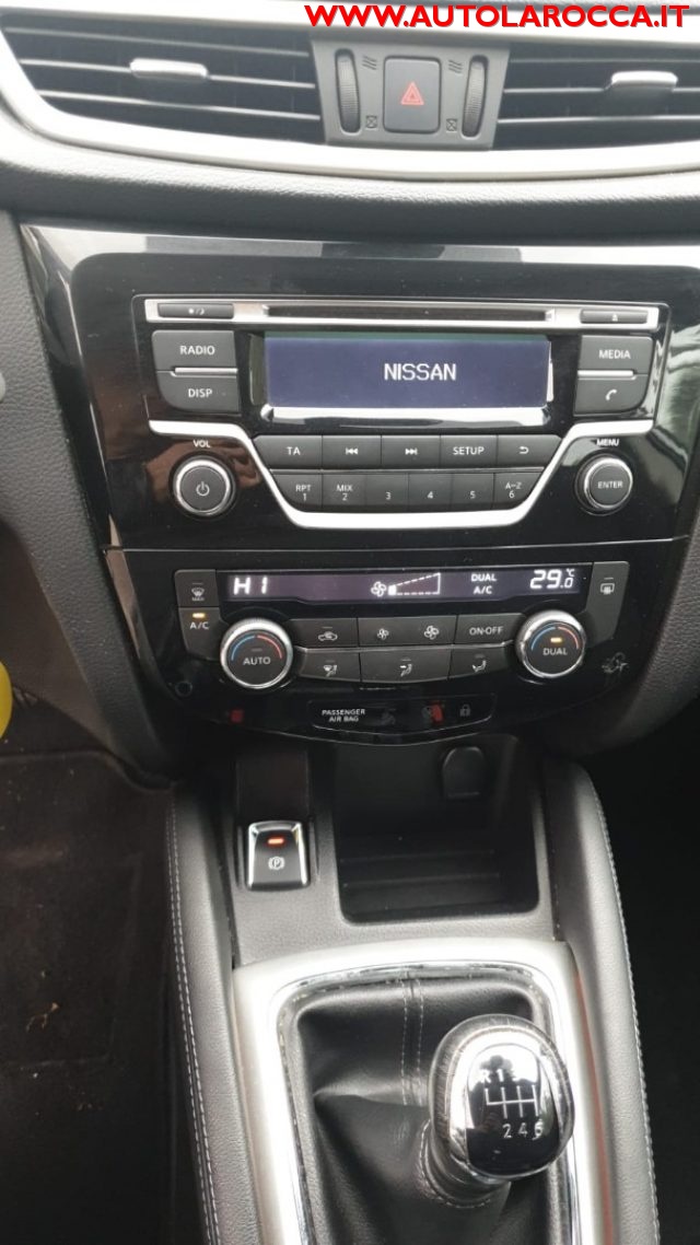 NISSAN Qashqai usata, con Autoradio
