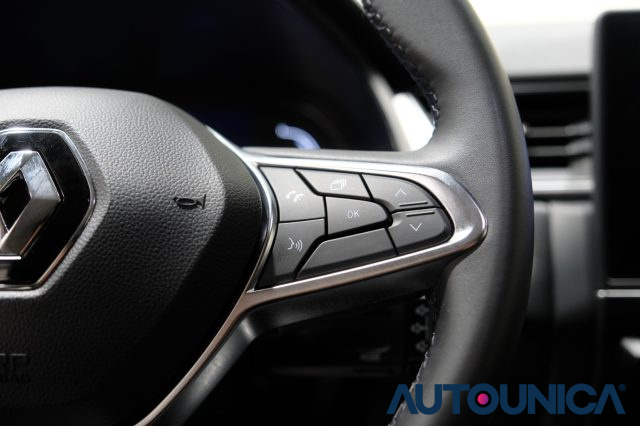 RENAULT Captur usata, con Fari LED