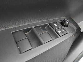 TOYOTA Corolla usata, con USB