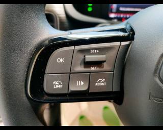 JEEP Avenger usata, con Fari full-led
