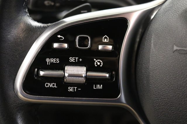 MERCEDES-BENZ A 250 usata, con Airbag testa