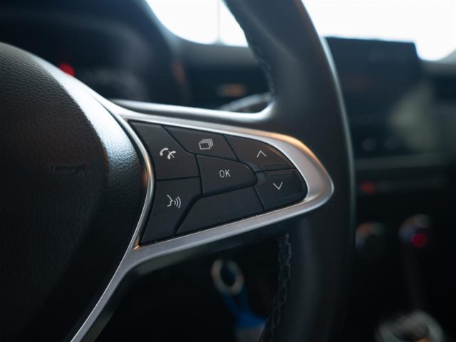 RENAULT Clio usata, con Controllo elettronico della corsia