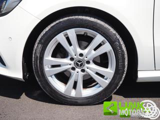 MERCEDES-BENZ A 180 usata 30