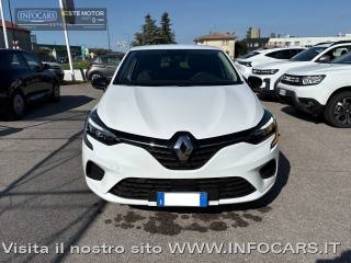 RENAULT Clio usata, con Touch screen