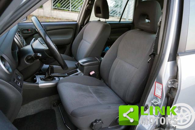 TOYOTA RAV 4 usata, con Climatizzatore