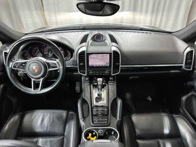 PORSCHE Cayenne usata, con ESP
