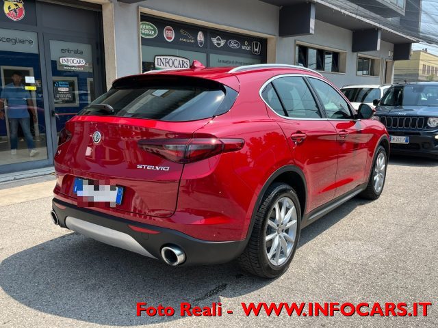 ALFA ROMEO Stelvio usata, con Airbag