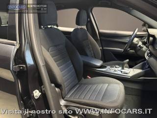 ALFA ROMEO Stelvio usata, con Autoradio