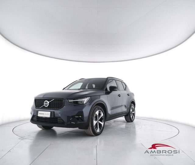 VOLVO XC40 usata 0