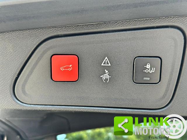 PEUGEOT 3008 usata, con Sistema di navigazione