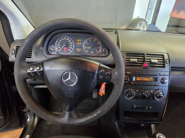 MERCEDES-BENZ A 160 usata, con Controllo automatico clima