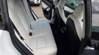TESLA Model 3 usata, con Cerchi in lega