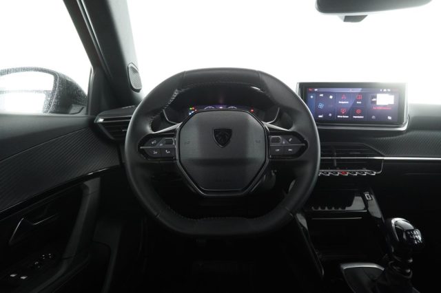 PEUGEOT 2008 usata 11