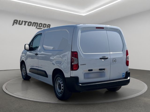 OPEL Combo usata, con Chiusura centralizzata