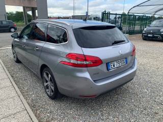 PEUGEOT 308 usata, con Boardcomputer