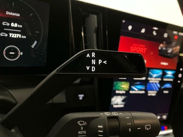 RENAULT Megane usata, con Sensori di parcheggio posteriori