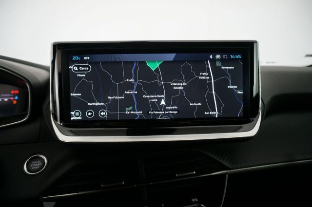 PEUGEOT 2008 usata, con Interni in pelle