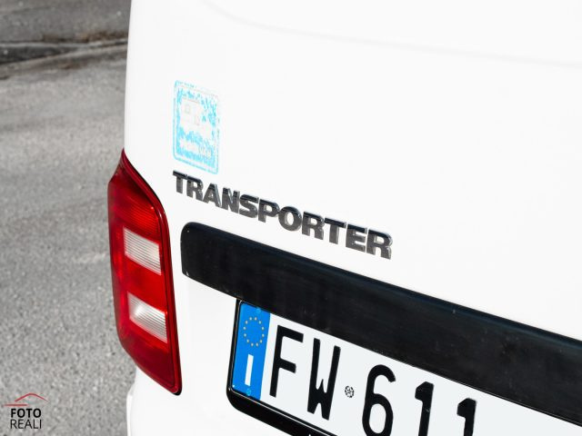 VOLKSWAGEN Transporter usata 26