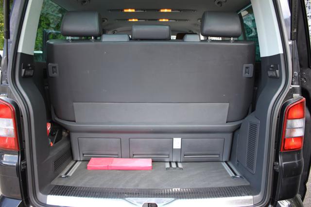 VOLKSWAGEN Multivan usata, con Controllo trazione