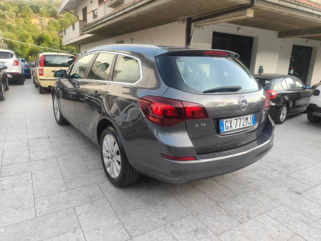 OPEL Astra usata, con Controllo trazione