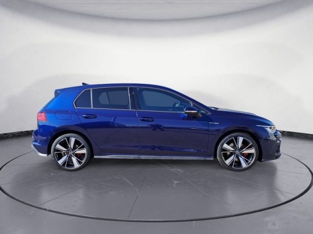 VOLKSWAGEN Golf usata, con Autoradio