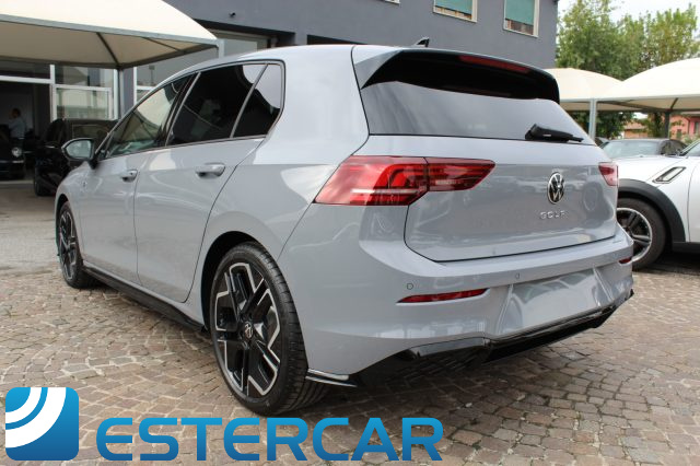 VOLKSWAGEN Golf usata, con Autoradio