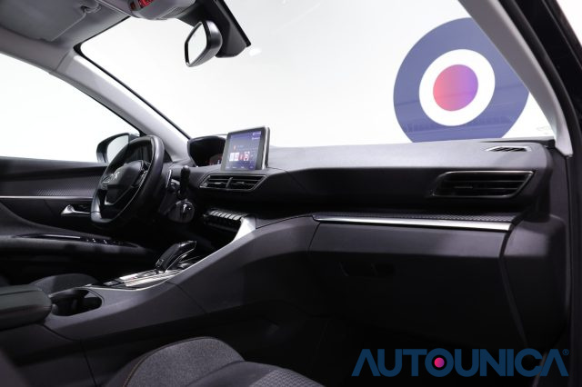 PEUGEOT 3008 usata, con Climatizzatore