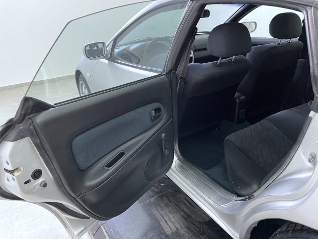 MAZDA 323 usata 14