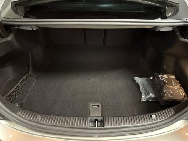 MERCEDES-BENZ C 220 usata, con Controllo automatico clima