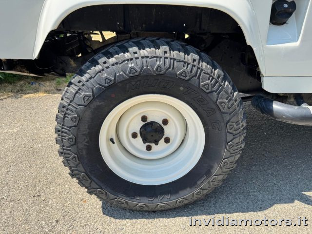 LAND ROVER Defender usata 14