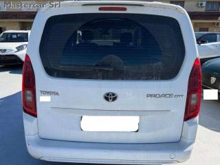 TOYOTA Proace City usata, con Alzacristalli elettrici