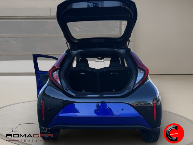 TOYOTA Aygo X usata, con Autoradio digitale