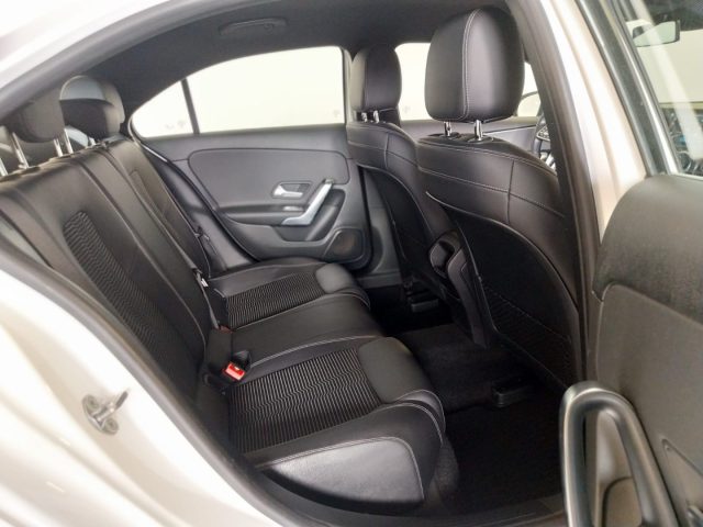 MERCEDES-BENZ A 180 usata, con Controllo automatico clima