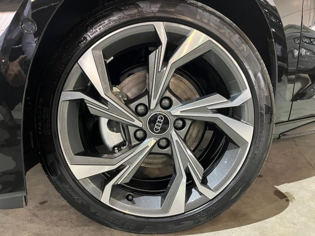 AUDI A3 usata, con Park Distance Control