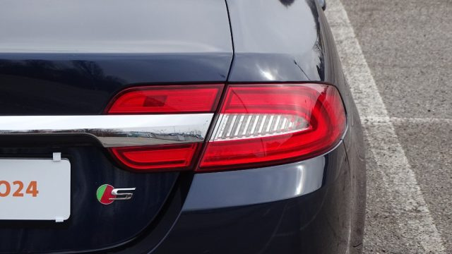 JAGUAR XF usata, con Autoradio digitale