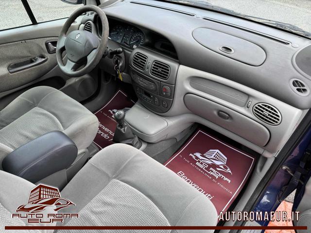 RENAULT Megane usata, con Supporto lombare