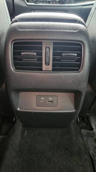 NISSAN Qashqai usata, con Interni in pelle