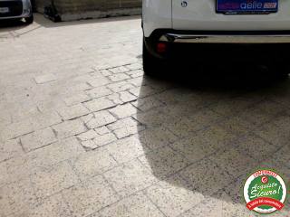 PEUGEOT 3008 usata, con Frenata d