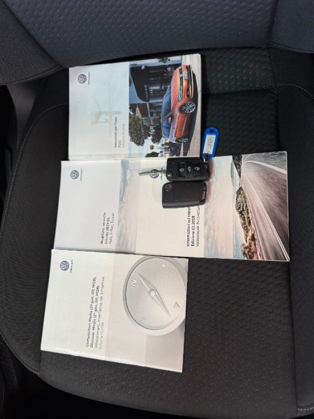 VOLKSWAGEN Polo usata, con Sensori di parcheggio anteriori