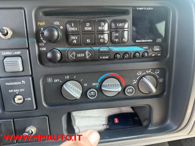 CHEVROLET Silverado usata 17