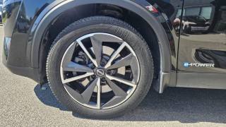 NISSAN Qashqai usata, con Vetri oscurati