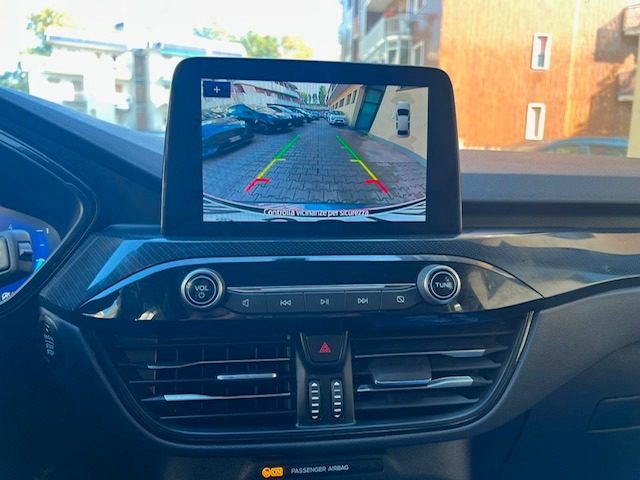 FORD Kuga usata, con 360° camera